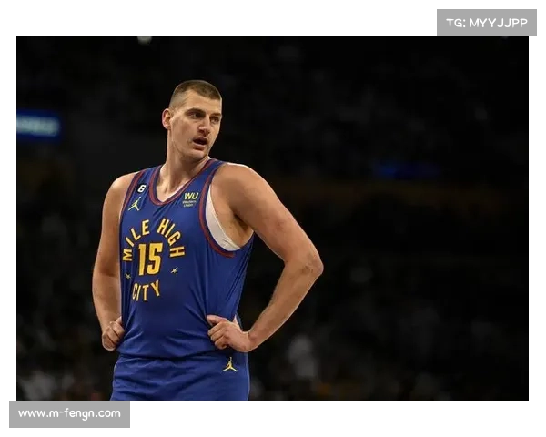 约基奇赛马夺冠后休赛期骑马放松心情